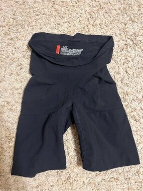 Spanx Black Women’s High-Waist Compression Shorts